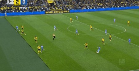 1667660405058049025.gif dor boc 5.gif