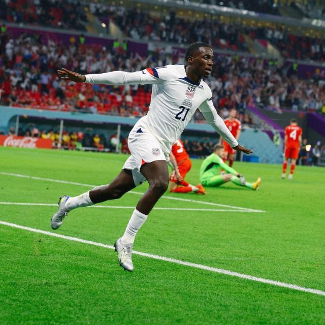 1669060853310027699.jpg FiHLY5xXwAAmJwX.jpg